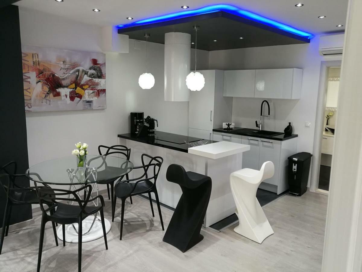 Palladium II City Center Apartments Makarska Exteriör bild